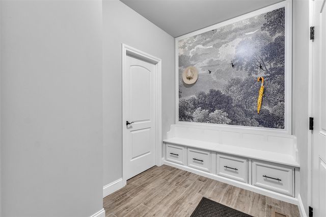 1091 Green Road, Ann Arbor, MI 48105