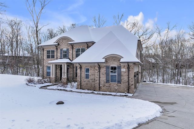 1091 Green Road, Ann Arbor, MI 48105