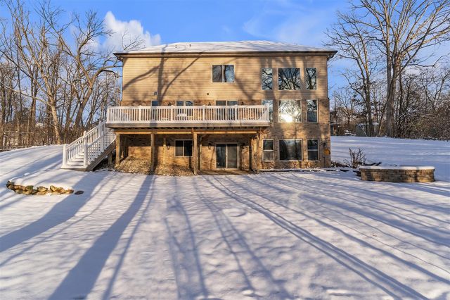 1091 Green Road, Ann Arbor, MI 48105