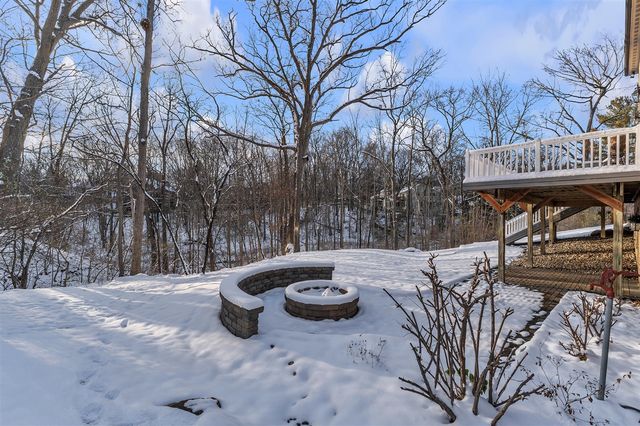 1091 Green Road, Ann Arbor, MI 48105