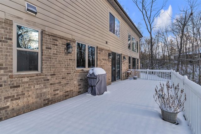 1091 Green Road, Ann Arbor, MI 48105