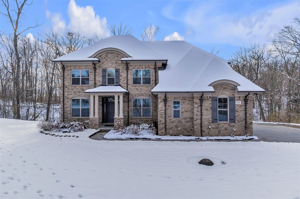 1091 Green Road, Ann Arbor, MI 48105