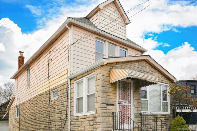 24-10 Gillmore Street 2, East Elmhurst, NY 11369