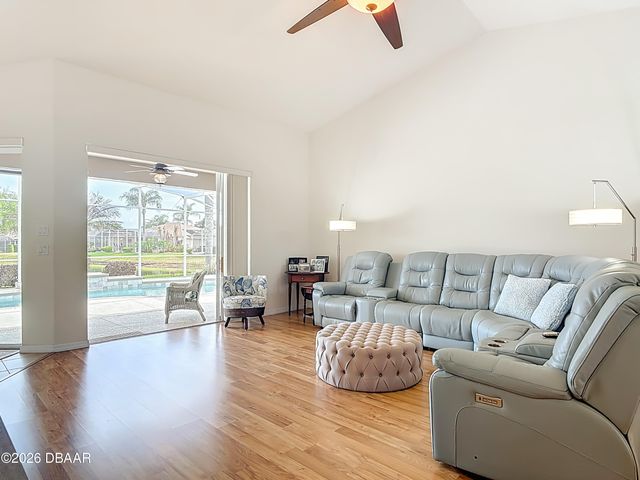 793 Ashton Lakes Boulevard, Port Orange, FL 32128