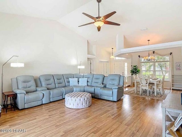 793 Ashton Lakes Boulevard, Port Orange, FL 32128