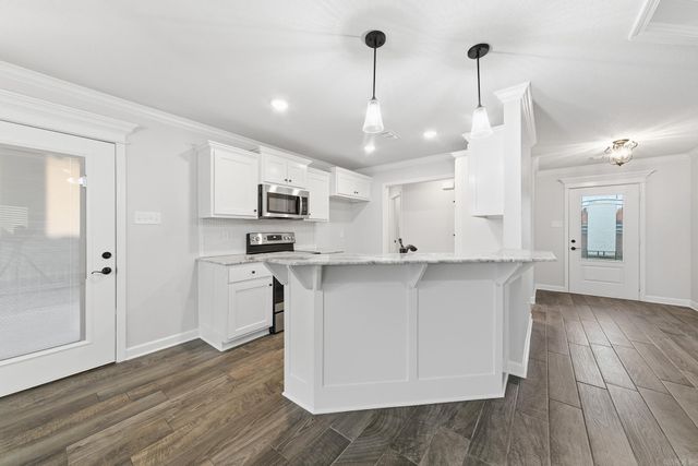 201 Creek View Drive, Austin, AR 72007