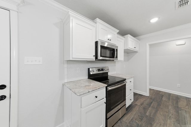 201 Creek View Drive, Austin, AR 72007