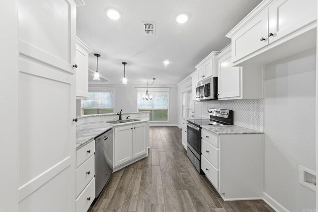 201 Creek View Drive, Austin, AR 72007