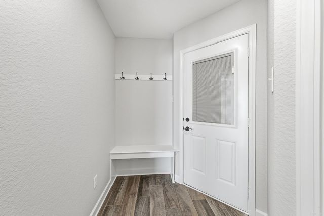 201 Creek View Drive, Austin, AR 72007