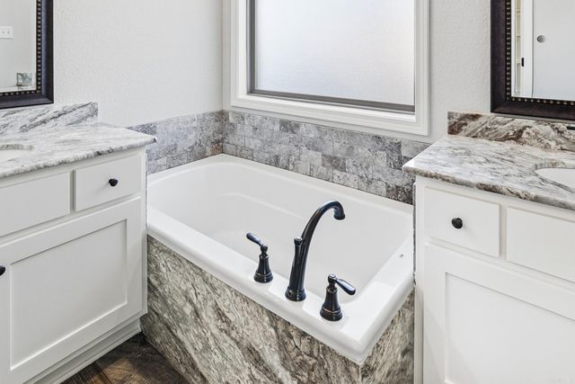 201 Creek View Drive, Austin, AR 72007