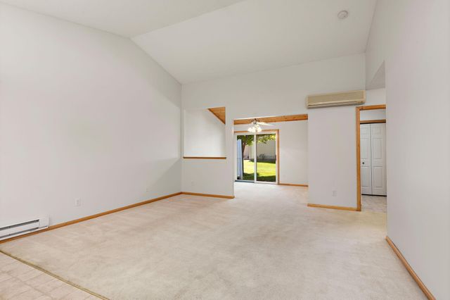 5651 Lambert Avenue NE, Albertville, MN 55301