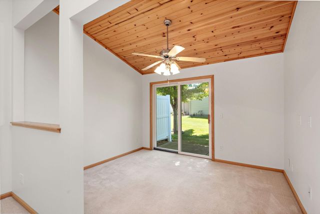 5651 Lambert Avenue NE, Albertville, MN 55301