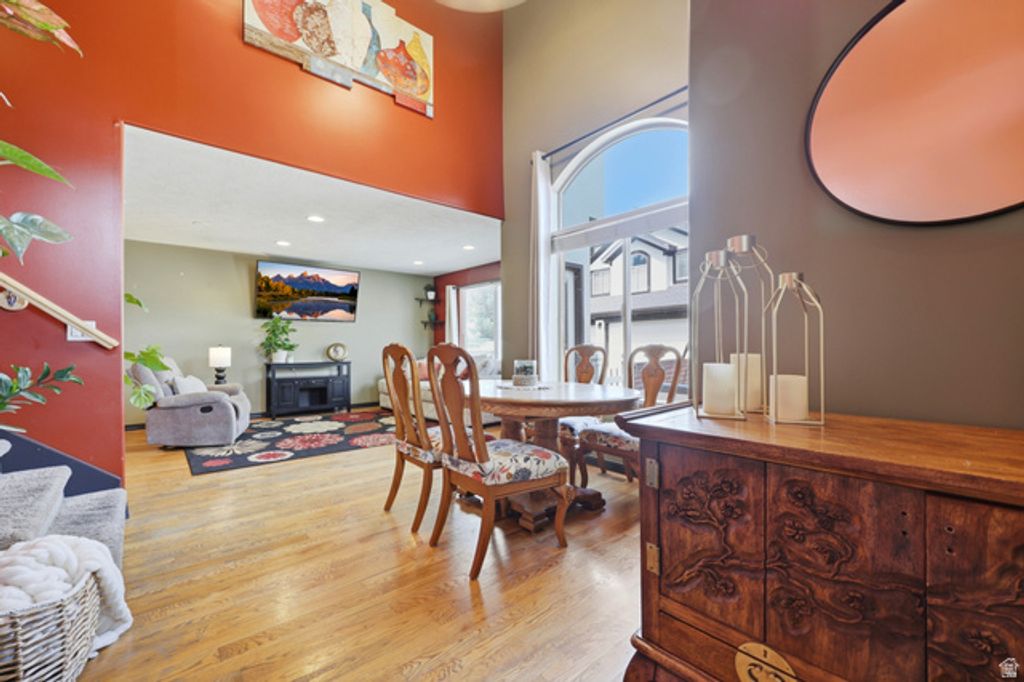 1665 PAGES PLACE DR, Bountiful, UT 84010 — photo 3