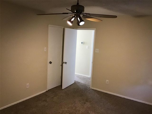 11802 Sunny Stream Drive, Tomball, TX 77375