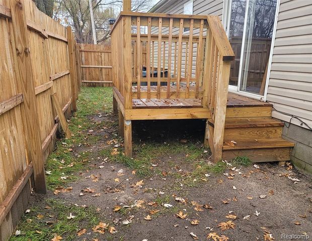 35420 Grant Street, Romulus, MI 48174