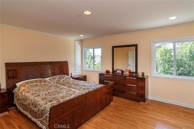 7019 Woodstone Place, West Hills, CA 91307