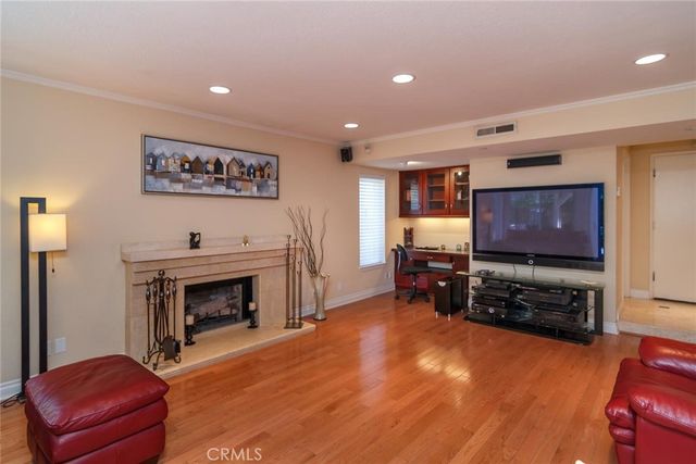 7019 Woodstone Place, West Hills, CA 91307