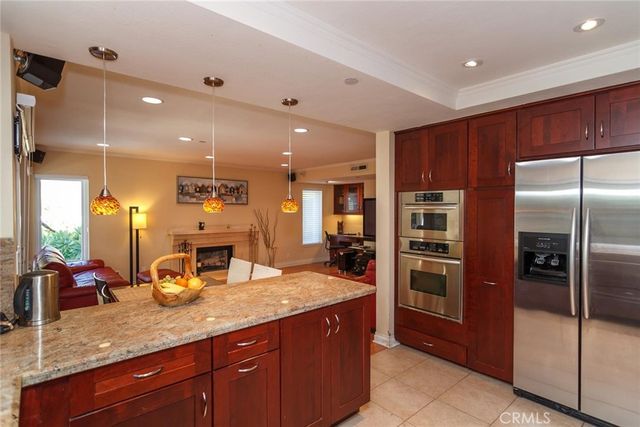 7019 Woodstone Place, West Hills, CA 91307