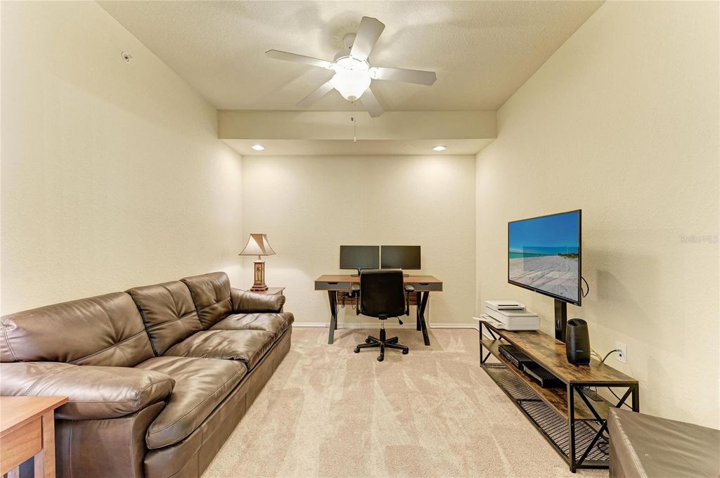 Image 28 of property listing at 7305 RIVER HAMMOCK DRIVE 102, Bradenton, FL 34212