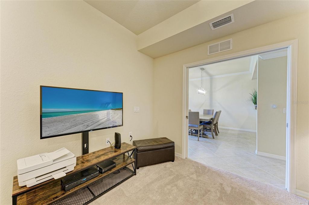 Image 30 of property listing at 7305 RIVER HAMMOCK DRIVE 102, Bradenton, FL 34212