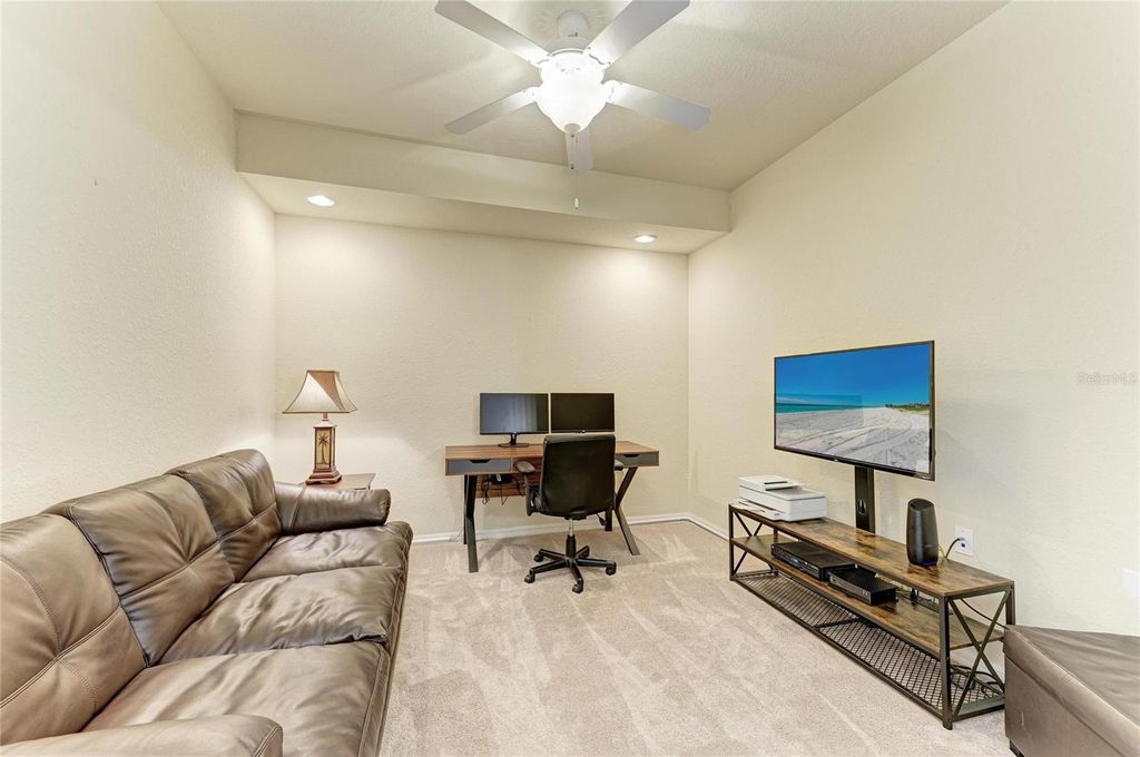 Image 31 of property listing at 7305 RIVER HAMMOCK DRIVE 102, Bradenton, FL 34212