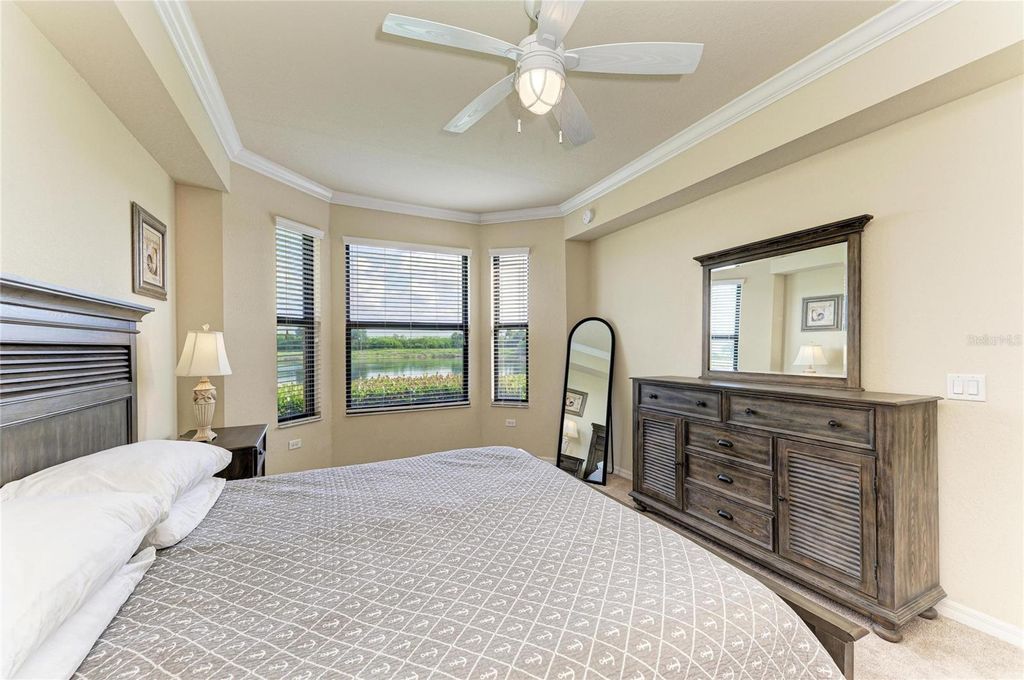 Image 40 of property listing at 7305 RIVER HAMMOCK DRIVE 102, Bradenton, FL 34212