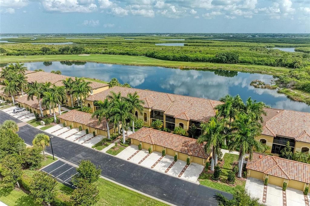 Image 58 of property listing at 7305 RIVER HAMMOCK DRIVE 102, Bradenton, FL 34212