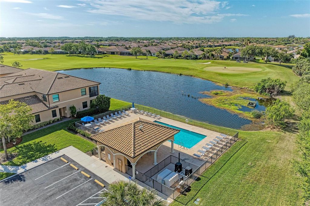 Image 63 of property listing at 7305 RIVER HAMMOCK DRIVE 102, Bradenton, FL 34212