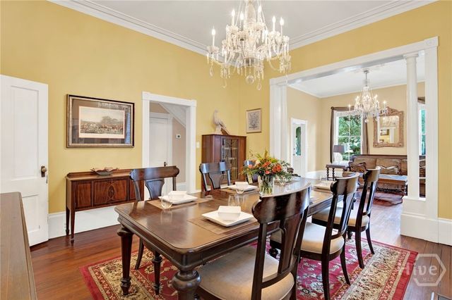 520 E Bryan Street, Savannah, GA 31401