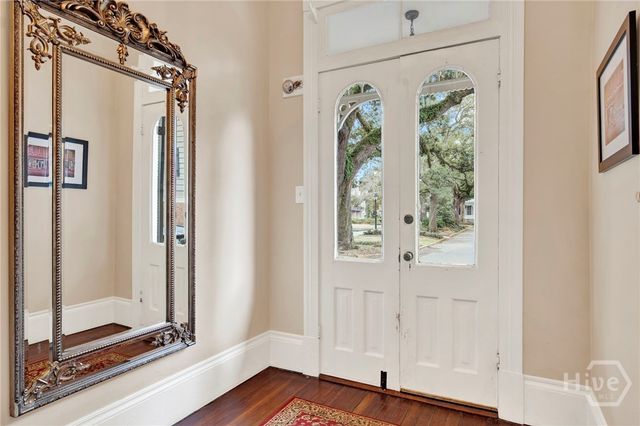 520 E Bryan Street, Savannah, GA 31401