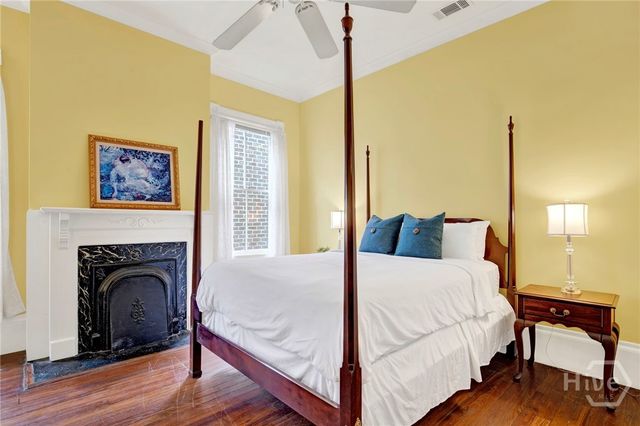 520 E Bryan Street, Savannah, GA 31401