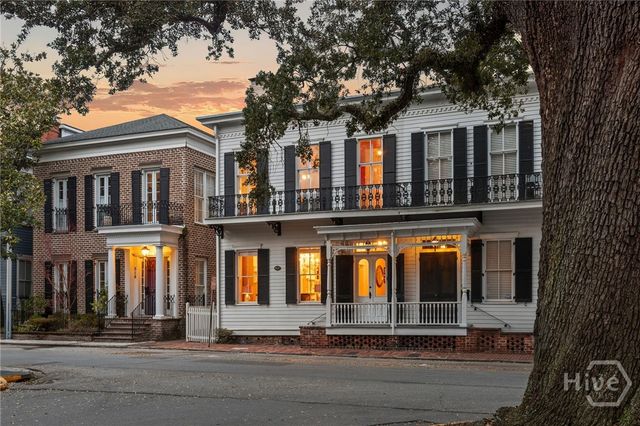 520 E Bryan Street, Savannah, GA 31401