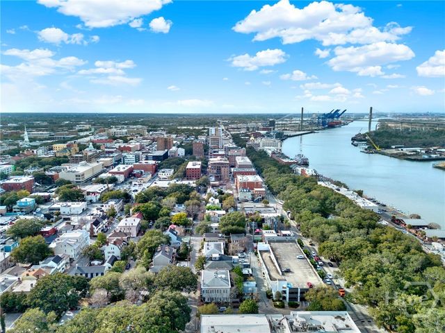 520 E Bryan Street, Savannah, GA 31401