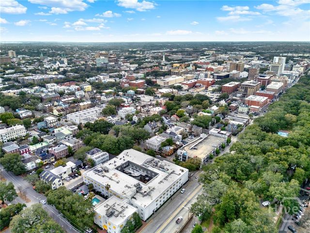 520 E Bryan Street, Savannah, GA 31401