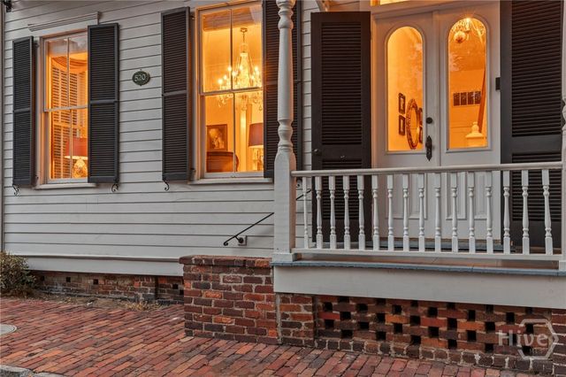 520 E Bryan Street, Savannah, GA 31401