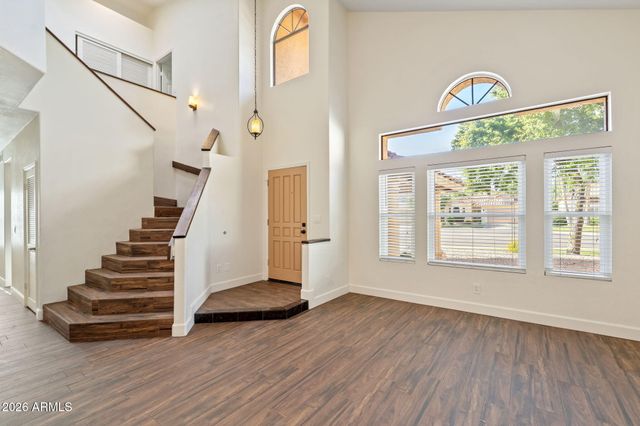 9145 E JENAN Drive, Scottsdale, AZ 85260