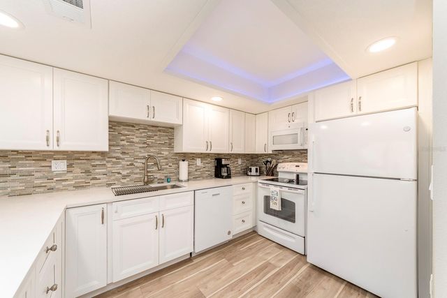 1390 GULF BOULEVARD 804, Clearwater Beach, FL 33767