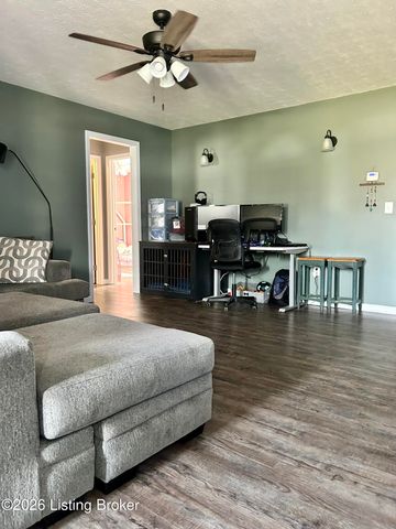 4665 Saint Paul Rd, Leitchfield, KY 42754