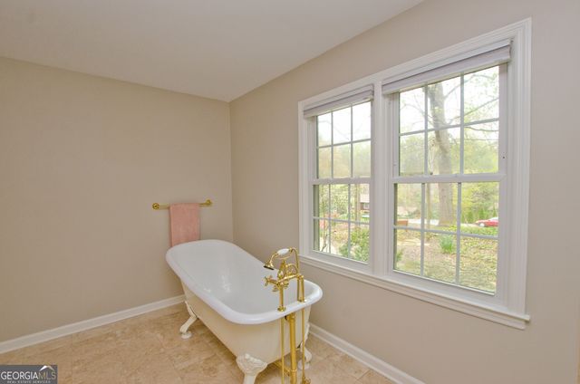 2065 Renault Lane, Atlanta, GA 30345