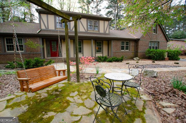 2065 Renault Lane, Atlanta, GA 30345