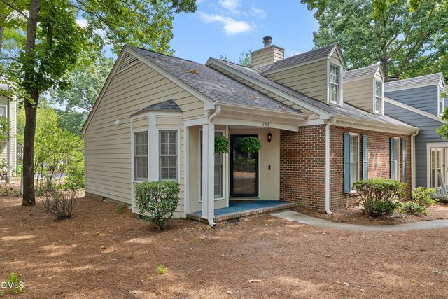 1201 Deptford Court, Raleigh, NC 27609