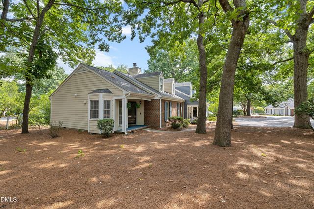 1201 Deptford Court, Raleigh, NC 27609