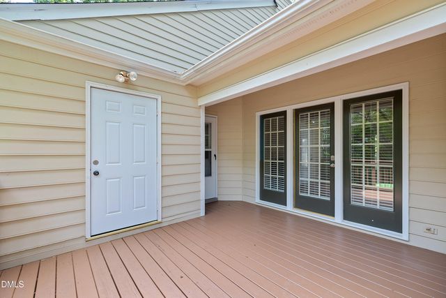 1201 Deptford Court, Raleigh, NC 27609