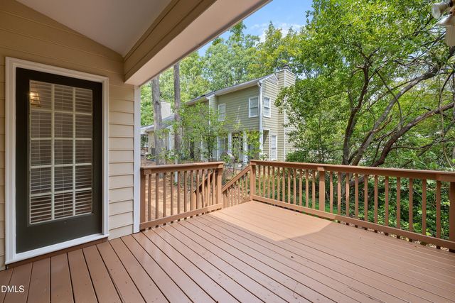 1201 Deptford Court, Raleigh, NC 27609