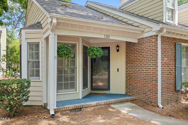1201 Deptford Court, Raleigh, NC 27609