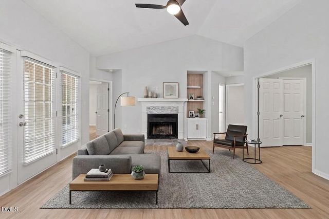 1201 Deptford Court, Raleigh, NC 27609