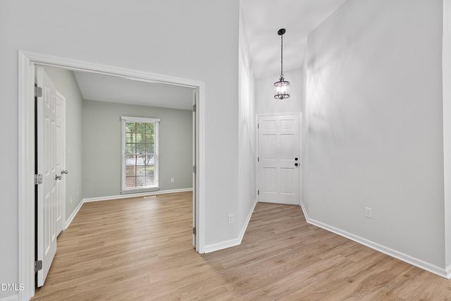 1201 Deptford Court, Raleigh, NC 27609