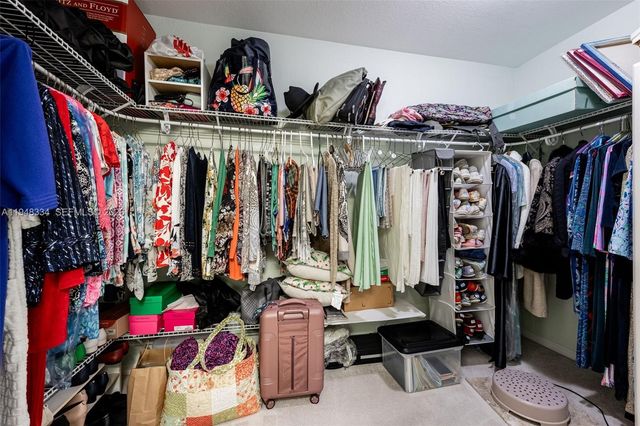 1197 April Ave, La Belle, FL 33935