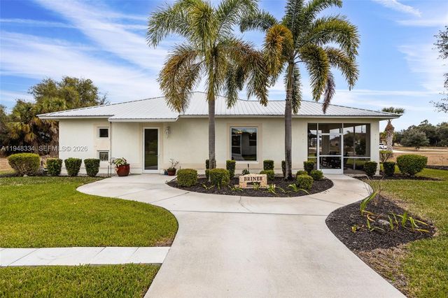 1197 April Ave, La Belle, FL 33935