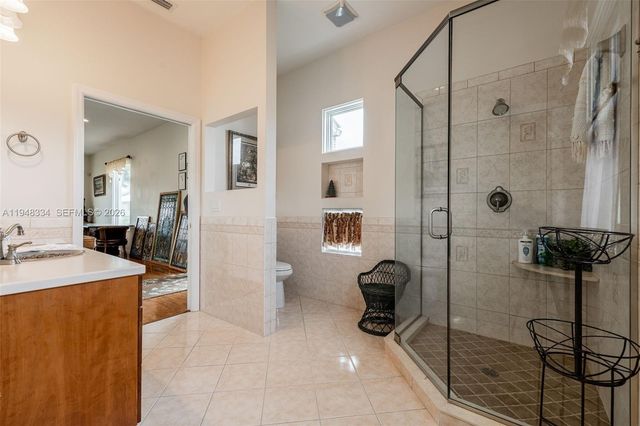 1197 April Ave, La Belle, FL 33935